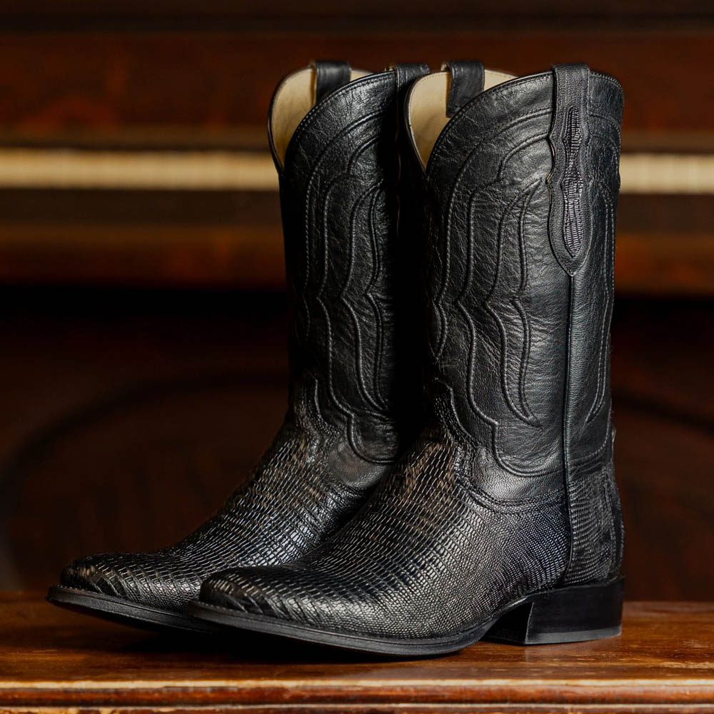 Featuring the Kirtland 12" Lizard in Black.